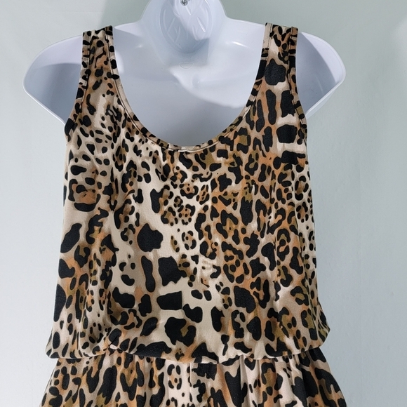 Unbranded Animal Print Sleeveless Jumpsuit Sz M Elastic Waist Pocket Soft Comfy - Picture 8 of 12